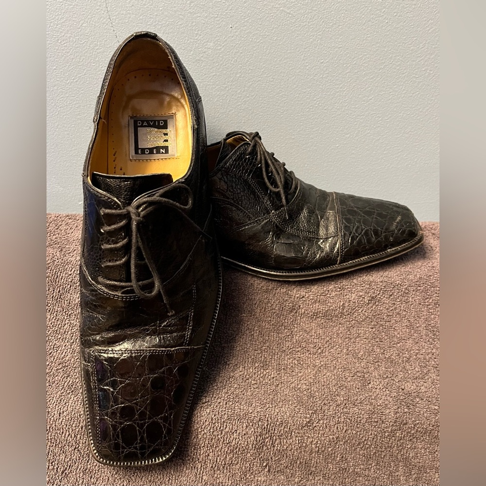 David Eden Ostrich and Cocodile Black Oxfords!